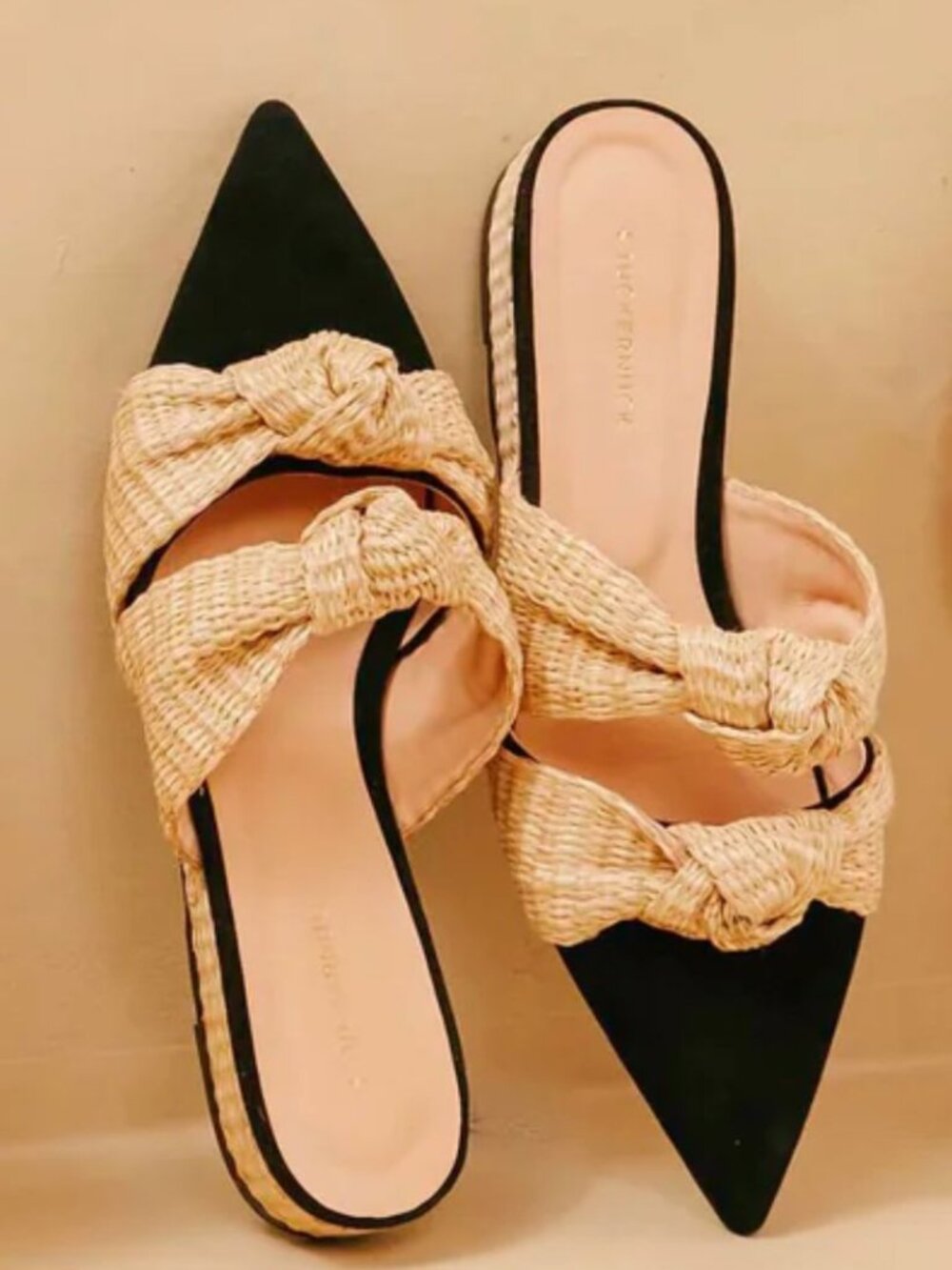 Tuckernuck 8 Gold Raffia Lucia Black Suede Leather Wedges Mules Made Portugal